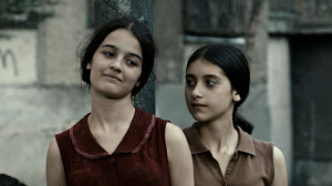 Kino filmo "In Bloom" kadras